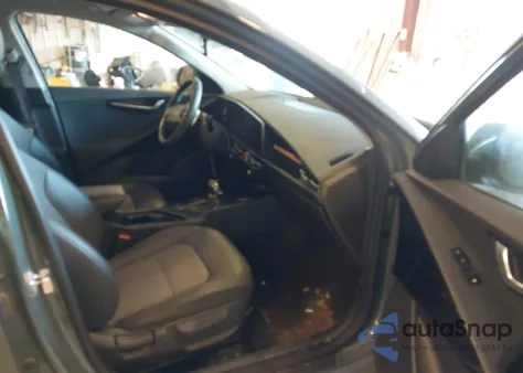 2023 Kia Niro Ex from USA, damaged, VIN KNDCR3LE6P5059000